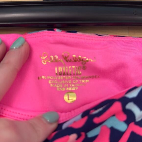 Lilly Pulitzer Luxletic Crop Lobstah Roll Pink Leggings Size Large - Picture 3 of 6